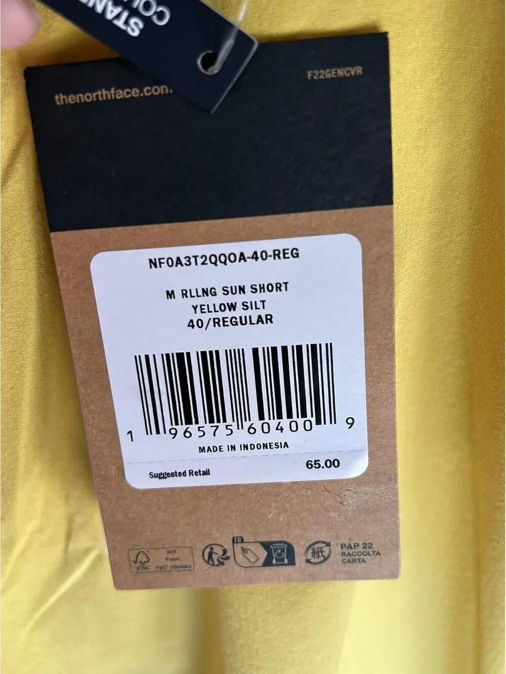 The North Face Rolling Sun Shorts Yellow Mens 40 Hiking Outdoor NWT